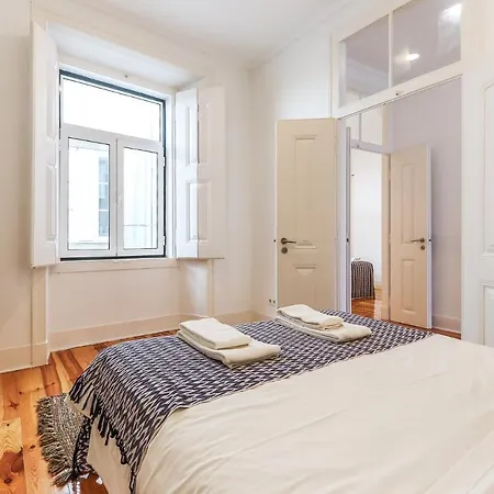 Downtown Alfama & Me Lisbon