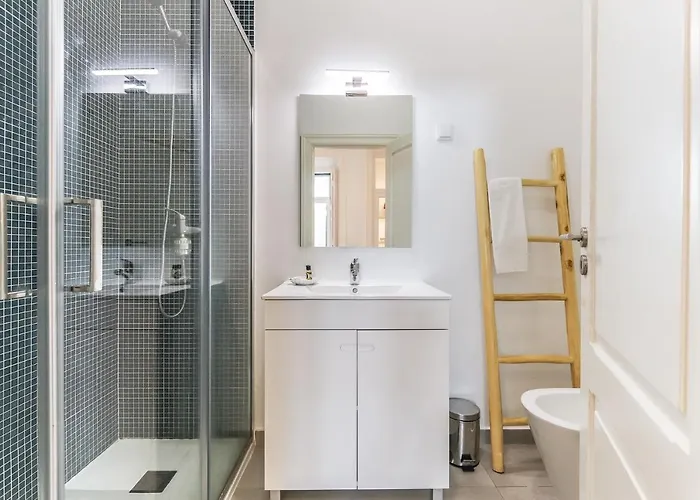 Downtown Alfama & Me * Lisboa