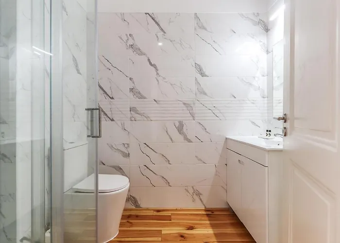 Downtown Alfama & Me شقة