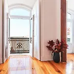 Apartment Downtown Alfama & Me Lisbon